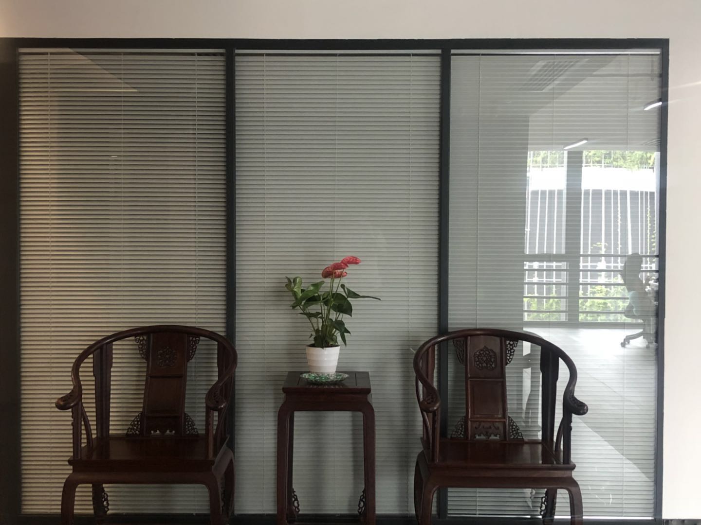 雙玻璃百葉隔斷 雙玻璃百葉隔斷