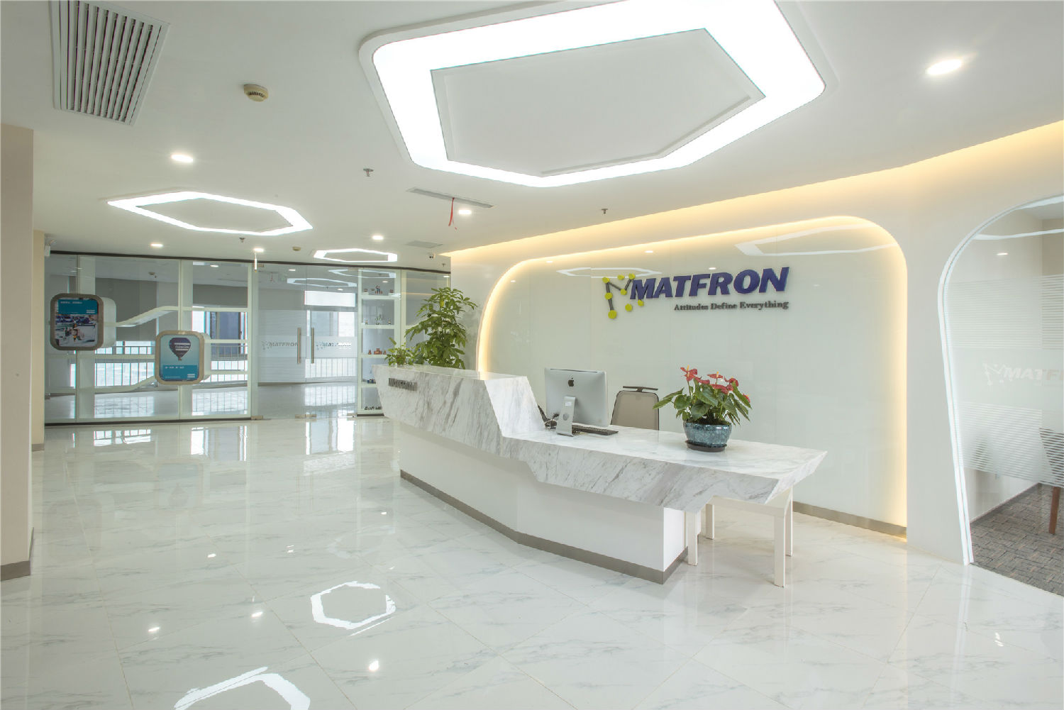 CgooeVc8LBnZeH_AAAWru5zfRgE862.jpg CgooeVc8LBnZeH_AAAWru5zfRgE862.jpg