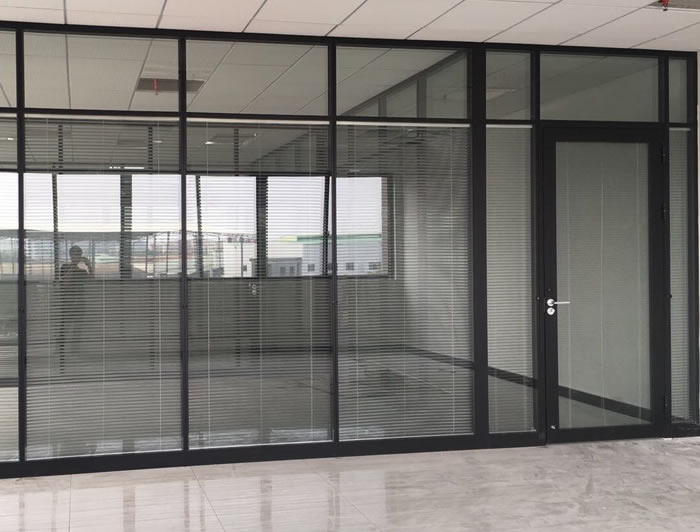 1-1Z402120010609.jpg 1-1Z402120010609.jpg